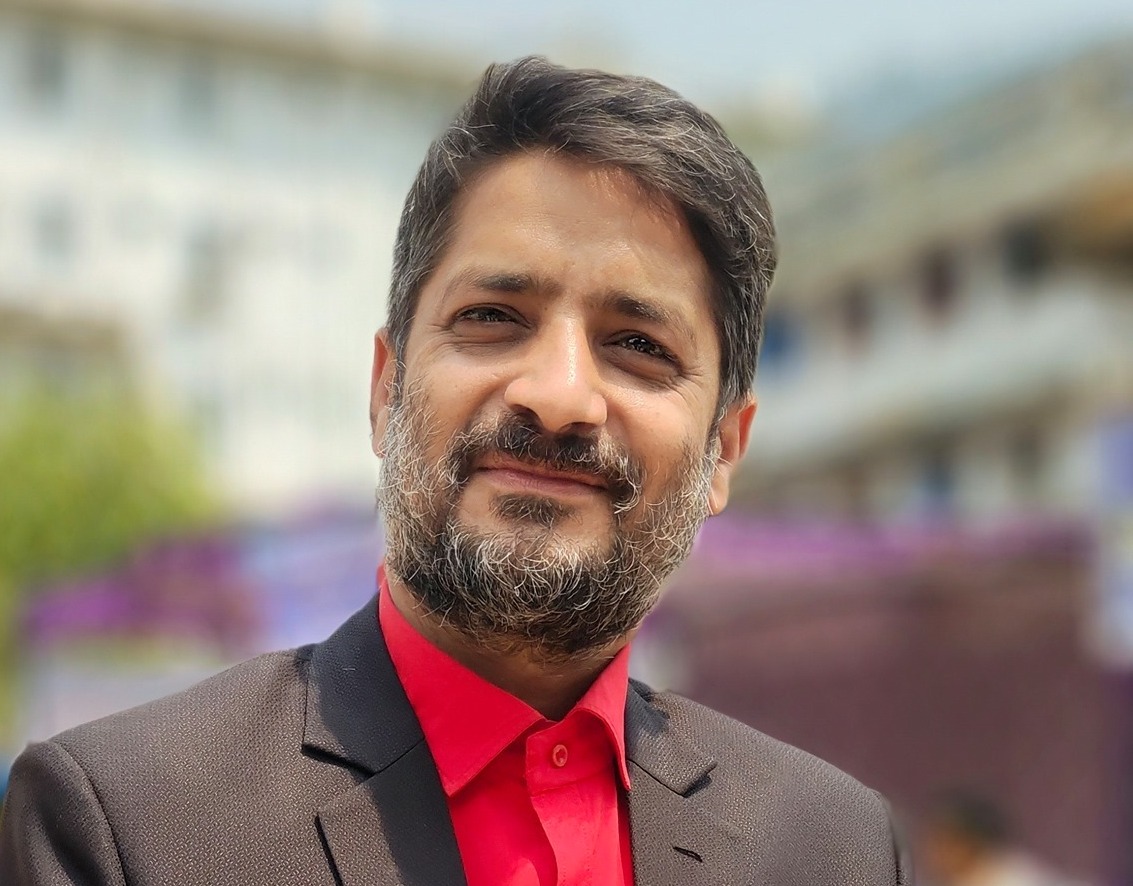 दीपक ज्ञवाली