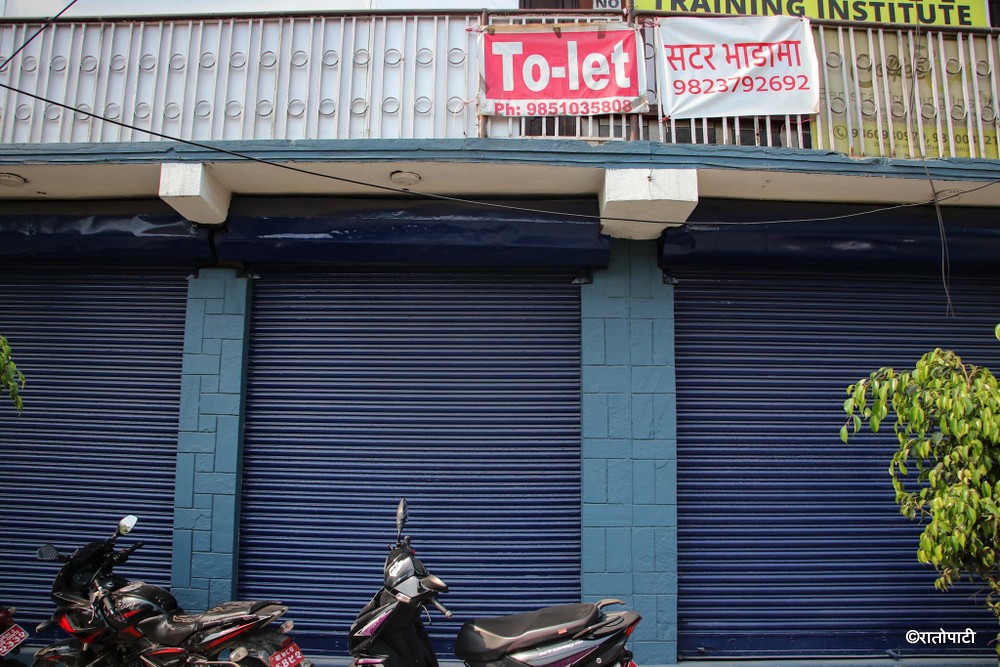 आर्थिक मन्दीको असर : काठमाडौँमा घर र सटर खाली गराउन निवेदनको चाङ
