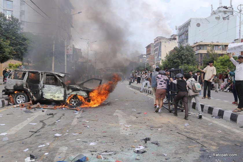 -nayabaneshworgnez-protest (10)