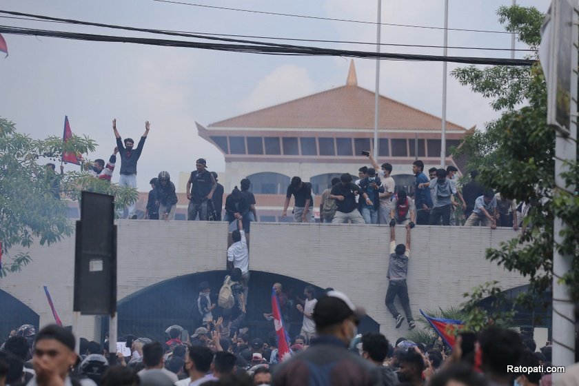 -nayabaneshworgnez-protest (20)