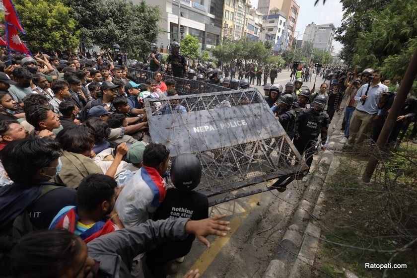 -nayabaneshworgnez-protest (5)