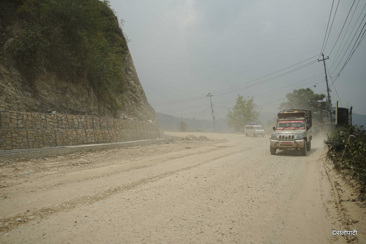01-Dhulikhe Khawa Road_DSC02242