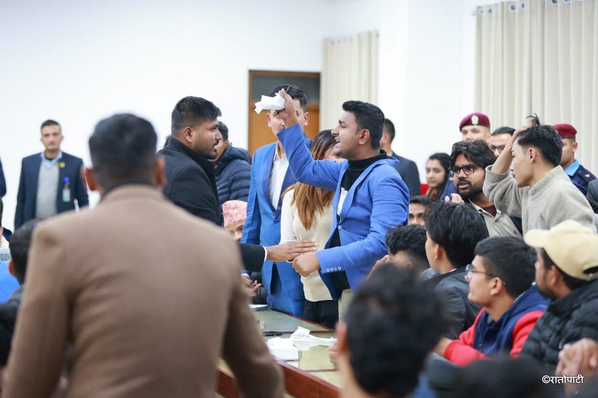 01-Gen Z at Singhdurbar_NPL (1)