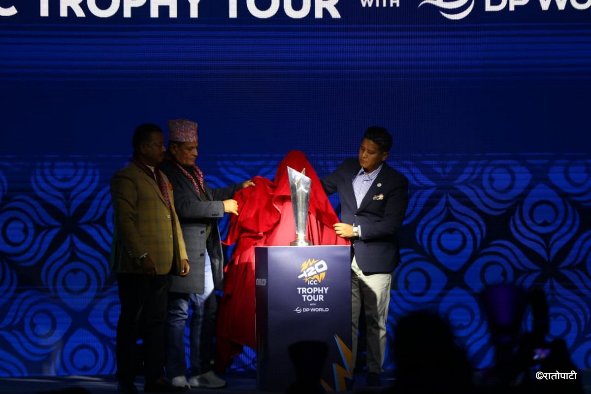 01-ICC Jersy and Trophy_NPL (1)