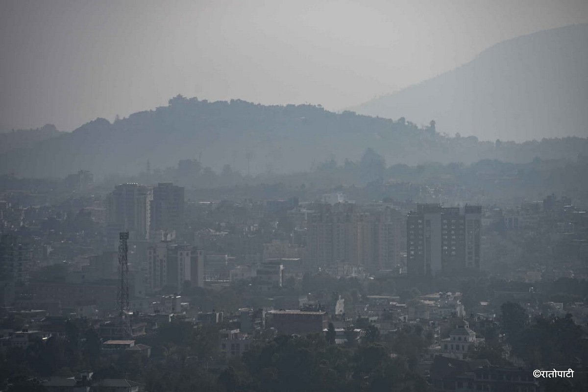 01-Kathmandu Air Pollution_Nepal Photo Library (1)