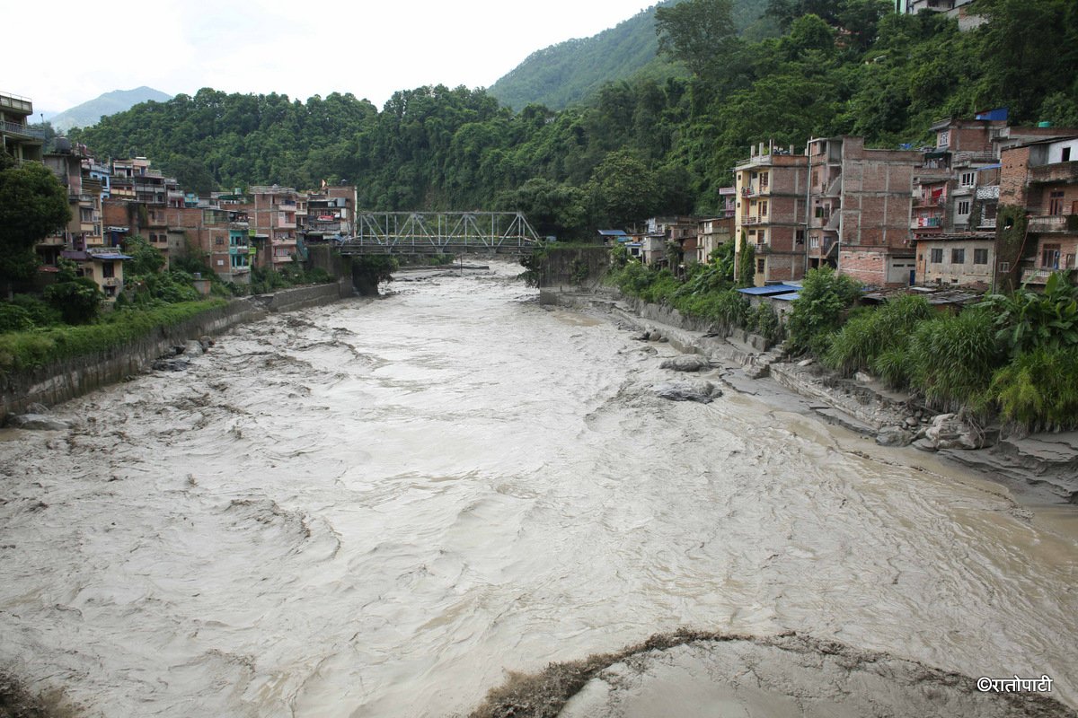   आज कुन-कुन नदीमा छ बाढीको खतरा ?