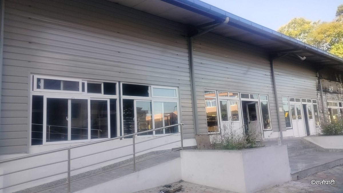 01-samsad hall (1)