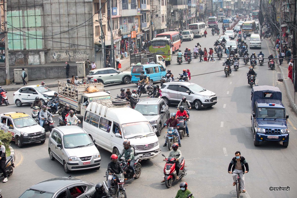 02-Chabahil chowk_Nepal Photo Library1