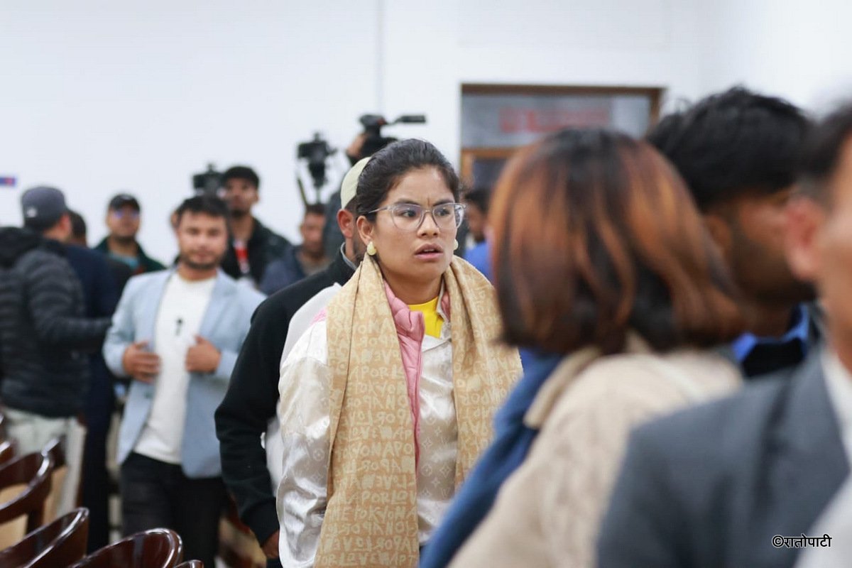 02-Gen Z at Singhdurbar_NPL (2)