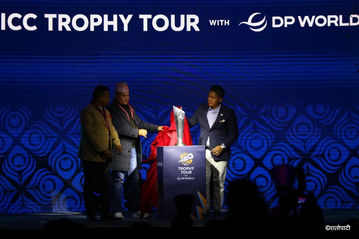 02-ICC Jersy and Trophy_NPL (2)
