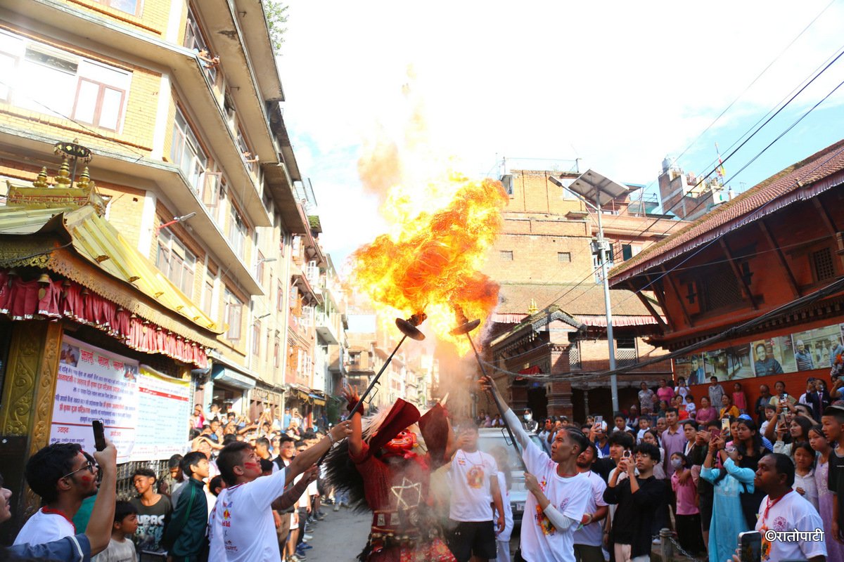 02-Lakhe (5)