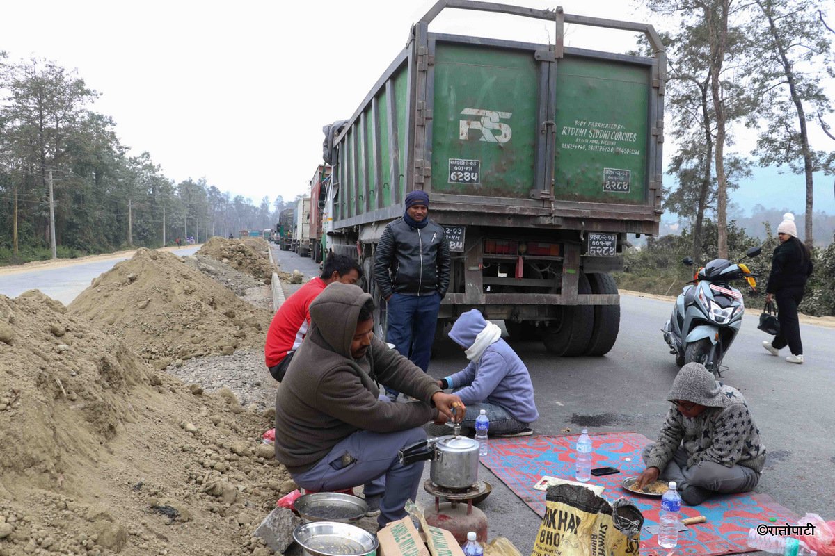02-Narayangad_Butwal Highway_Nepal Photo Library7