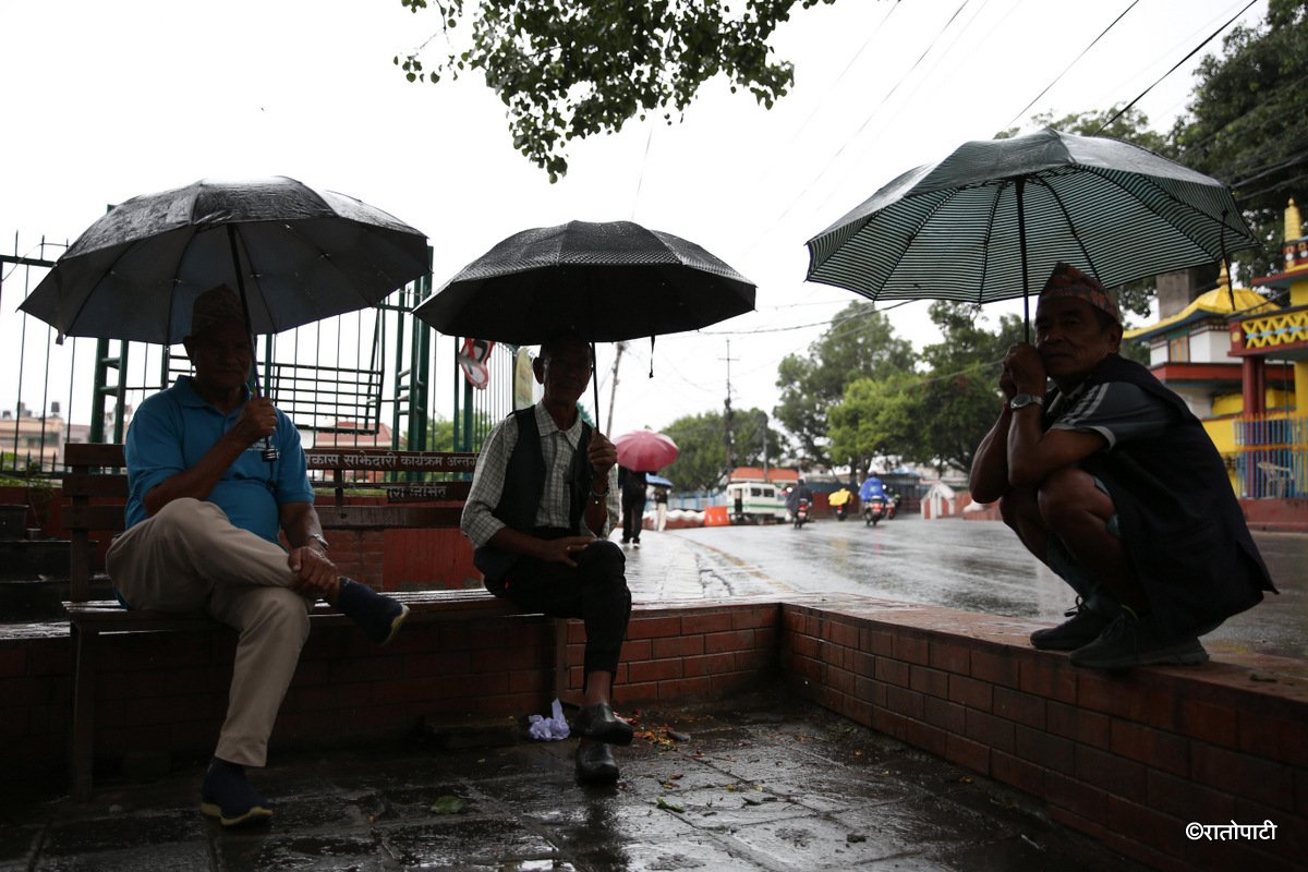 02-Rain_KTM_ (11)