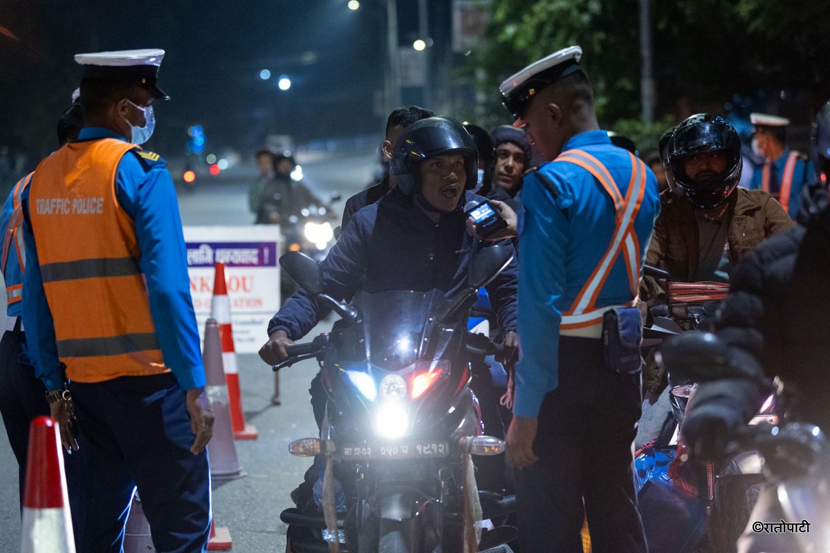 02-Traffic police checking_Nepal Photo Library3