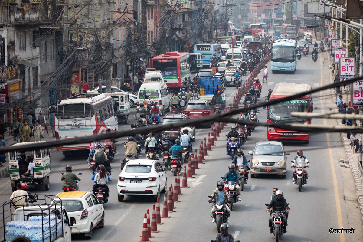 03-Chabahil chowk_Nepal Photo Library2