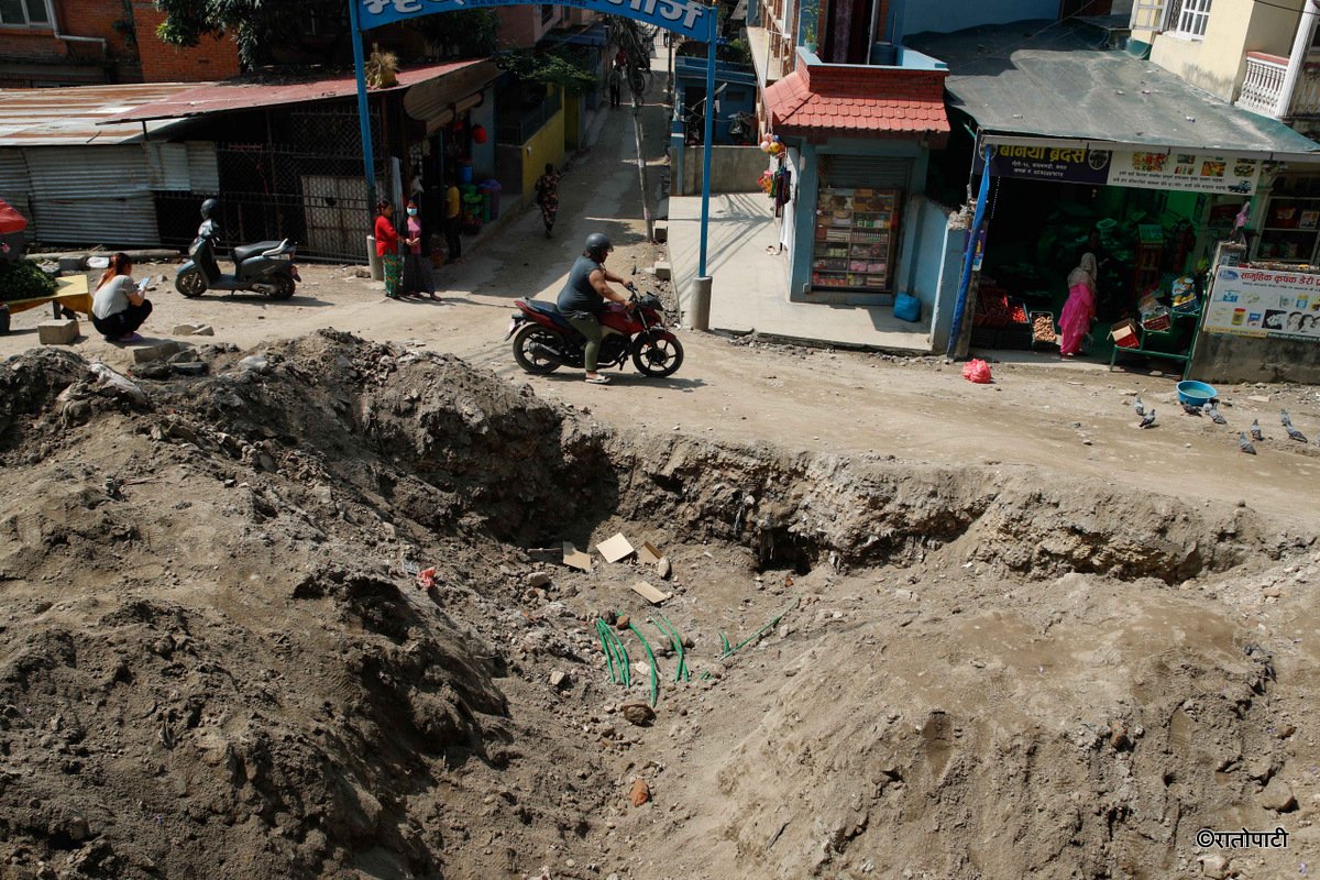 03-Footpath_Nepal Photo Library-207