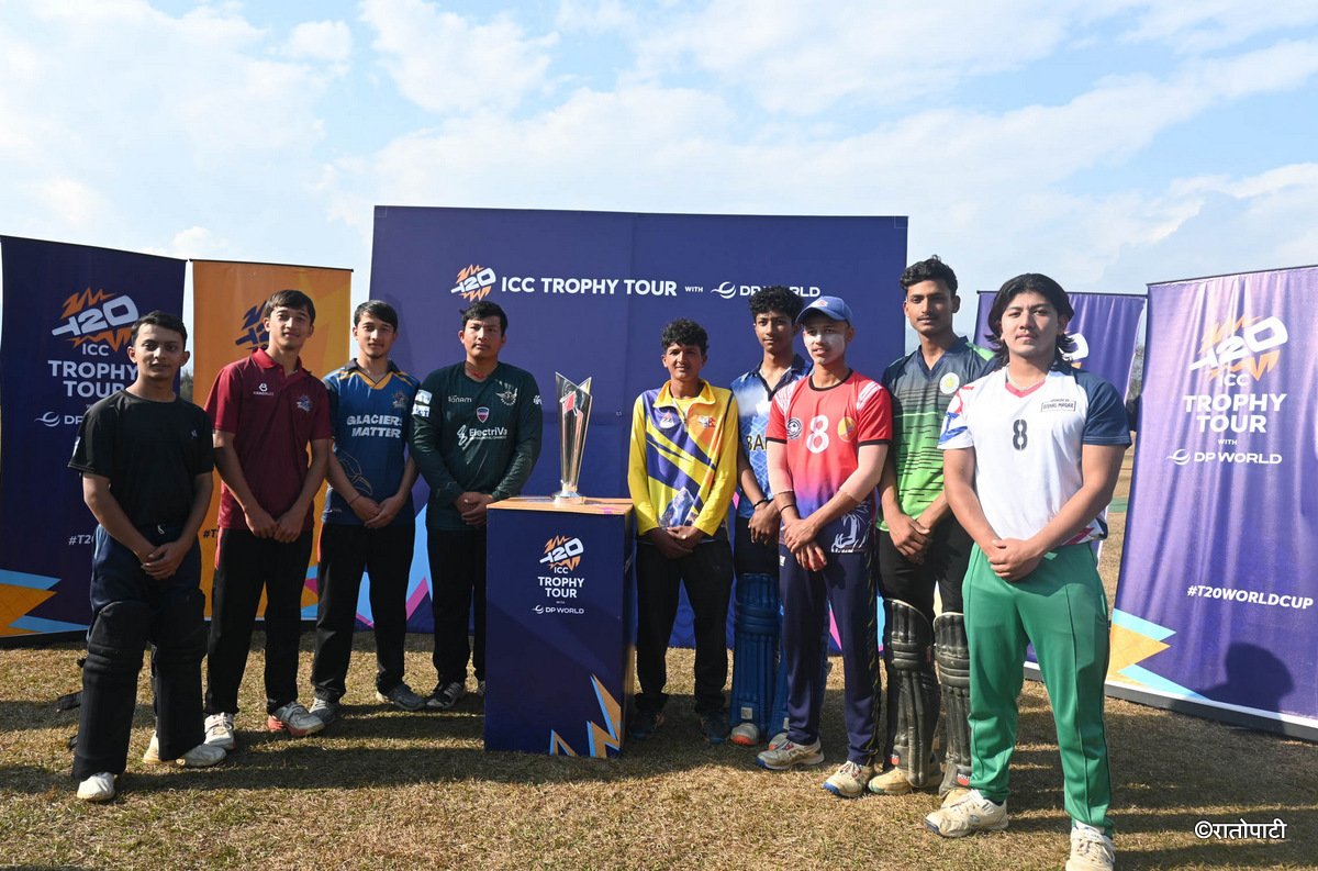 03-ICC trophy at Pokhara_Nepal Photo Library3