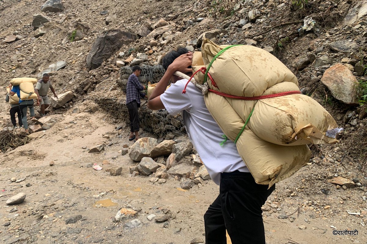 03-Sindhupalchok pahiro (3)