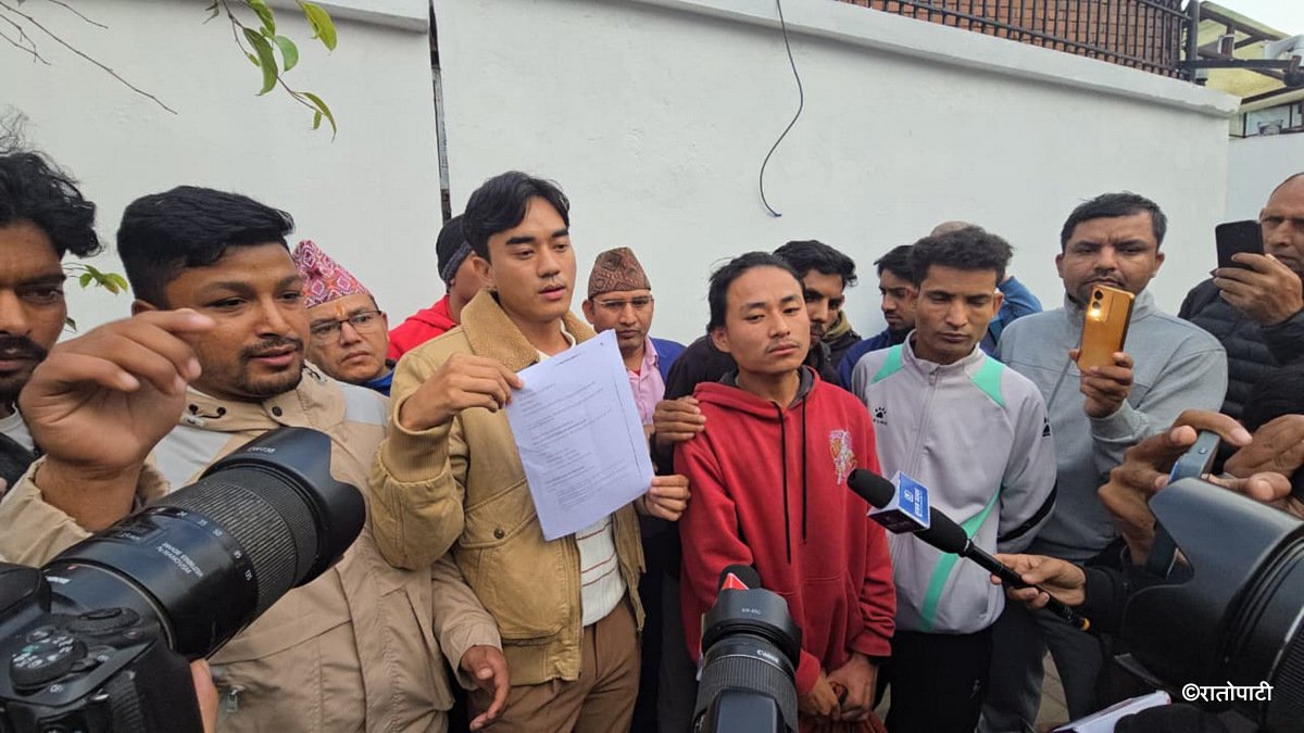 04-Baluwatar ma Dharns rs Birodh_NPL (4)