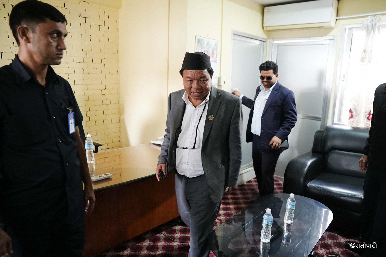 04-Mahabir Pun_-1702