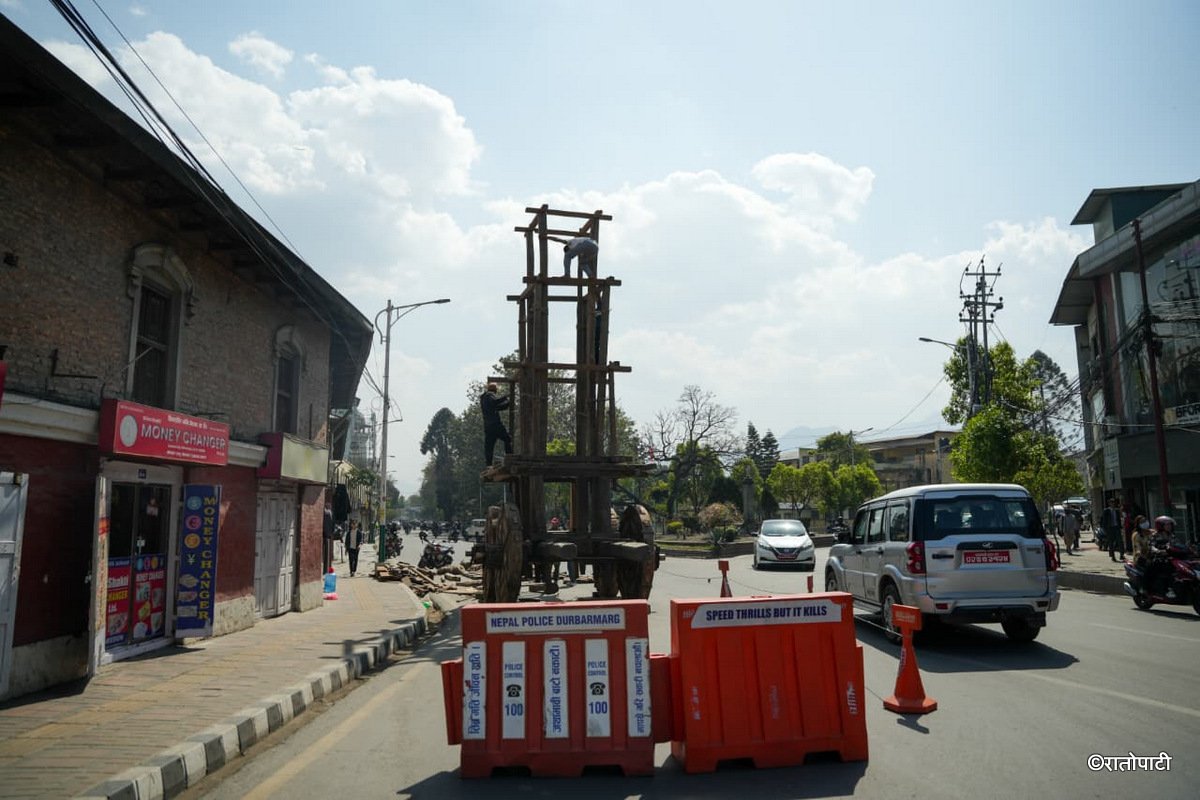 05-Seto Machhindrako Rath_Nepal Photo Library (4)
