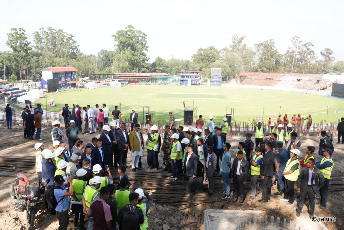 06-pm oli at TU ground (6)
