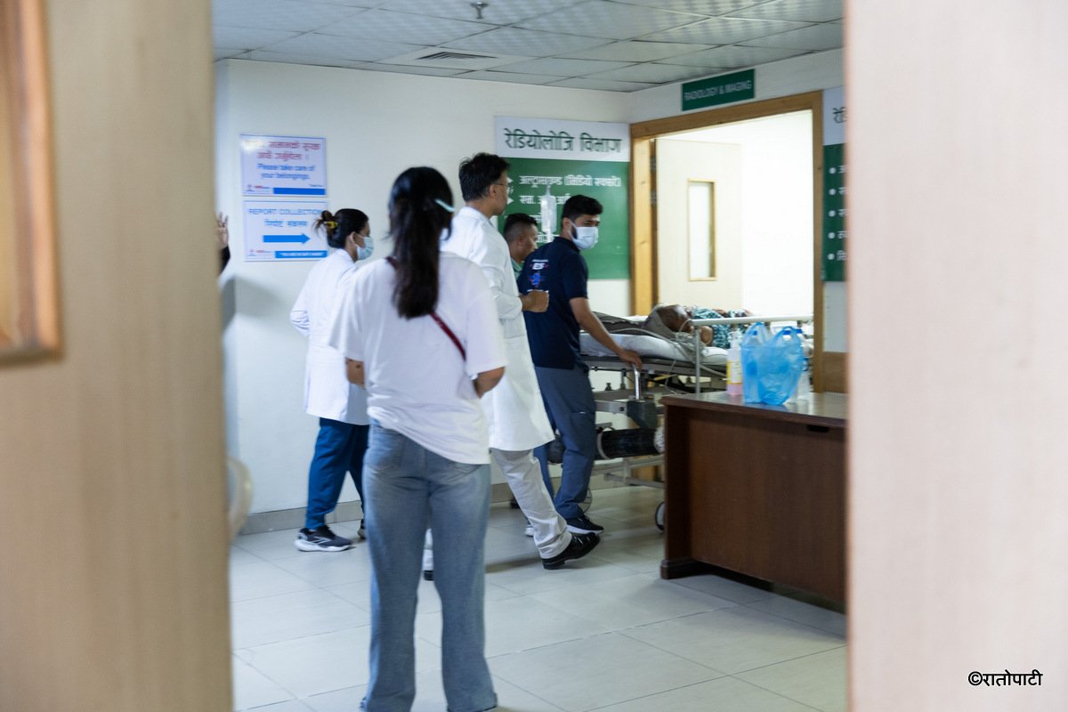 07-Dawa Sherpa_Nepal Photo Library_HOSPITAL_8