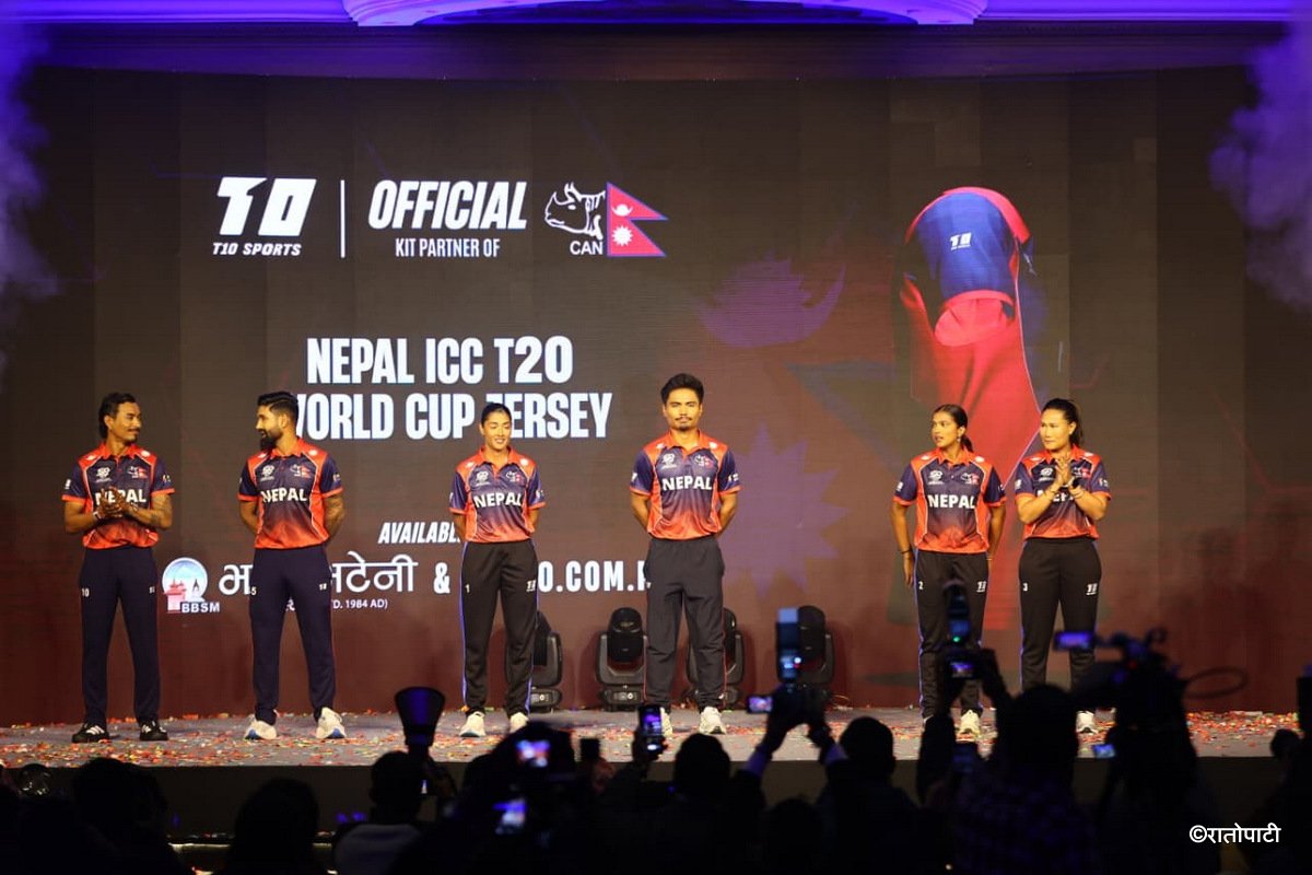 07-ICC Jersy and Trophy_NPL (7)