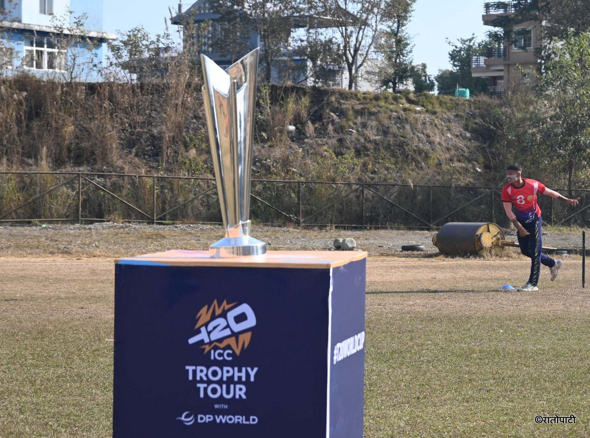 07-ICC trophy at Pokhara_Nepal Photo Library7