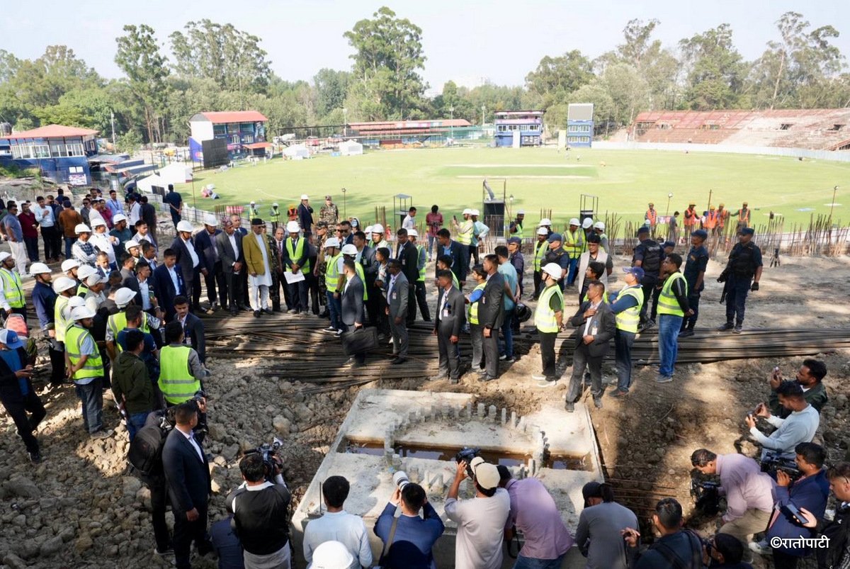 07-pm oli at TU ground (7)