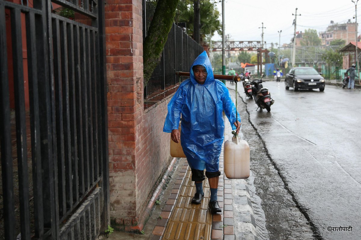 07-Rain_KTM_ (6)