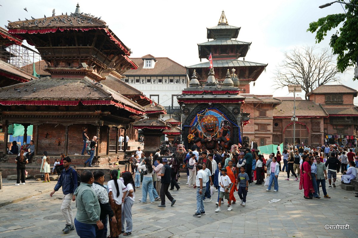 08-Basantapur Durbar square_-1994