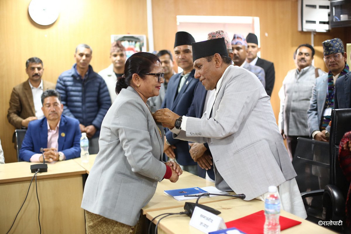 08-National assembly oath-Nepal photo library-08