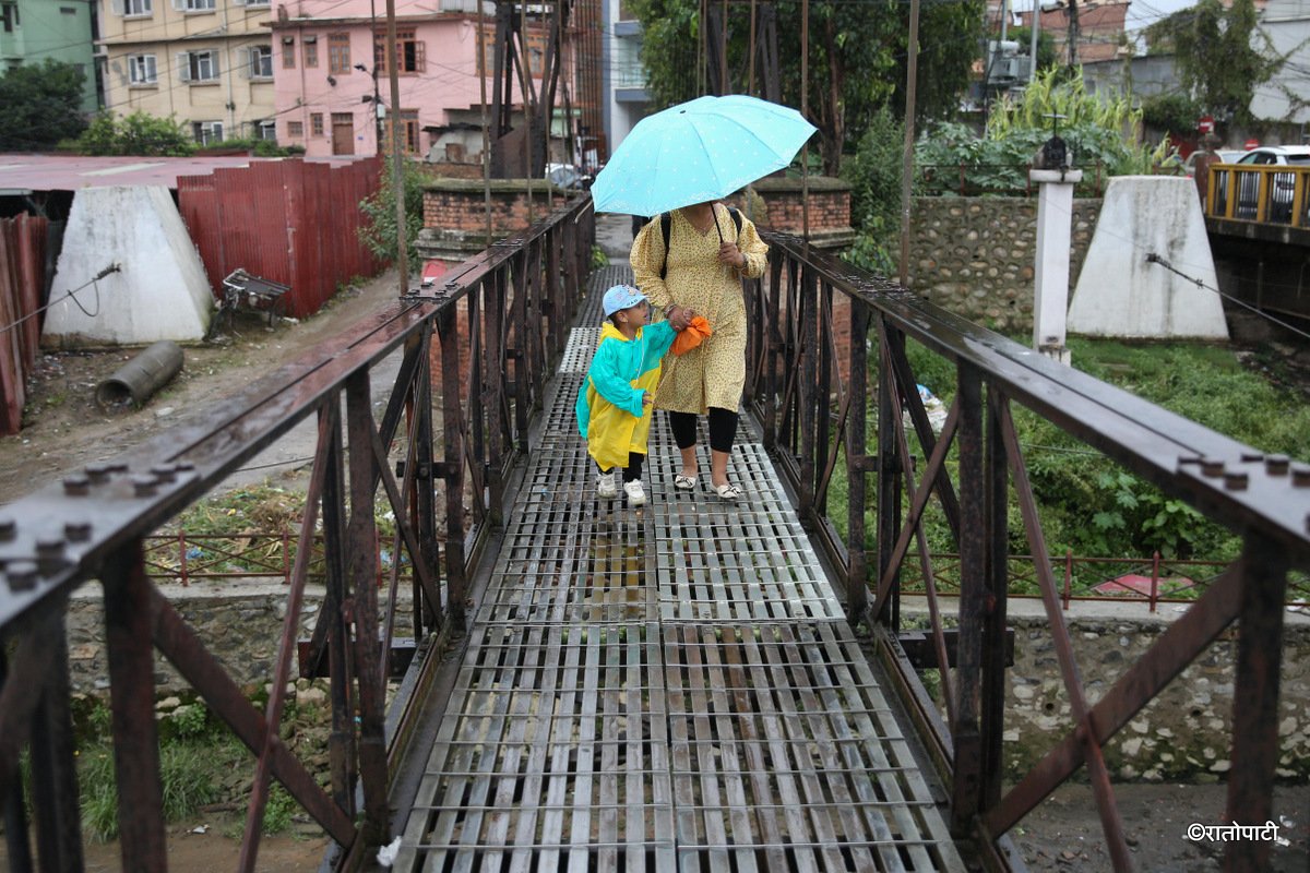 08-Rain_KTM_ (5)
