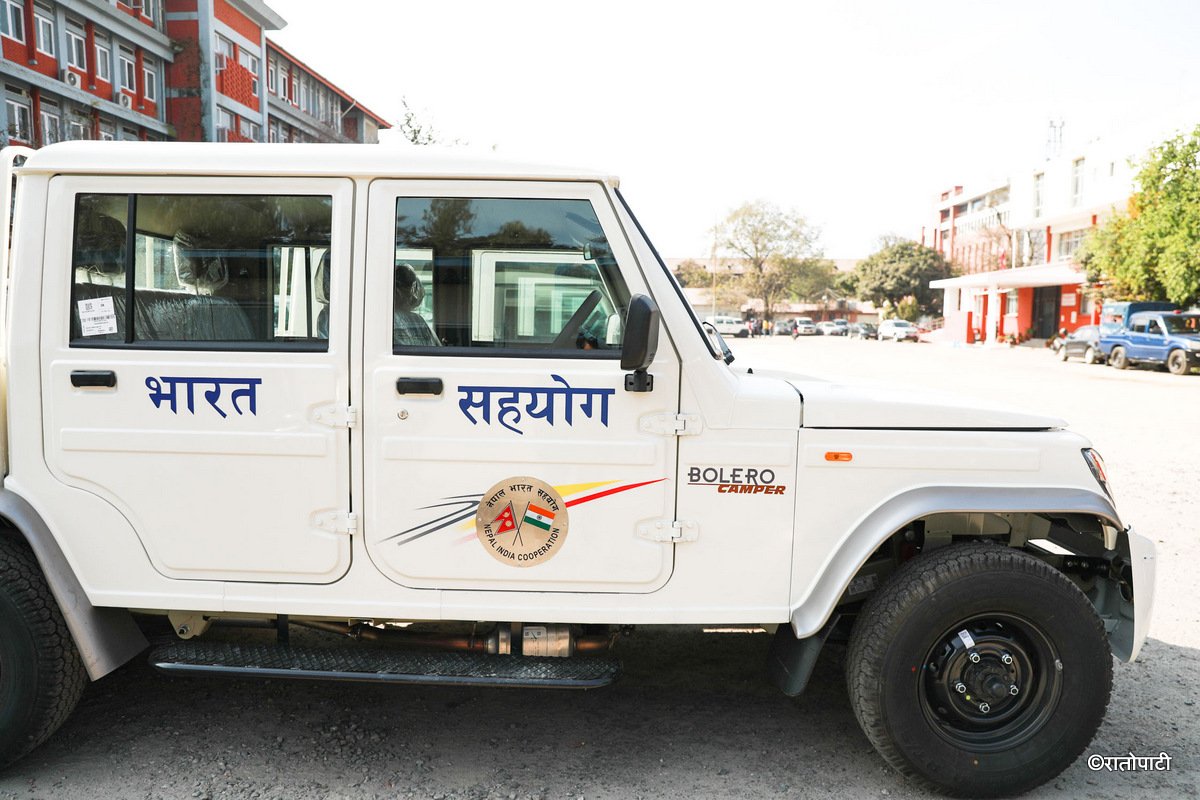 08-Vechicle for election from India_Nepal Photo library2