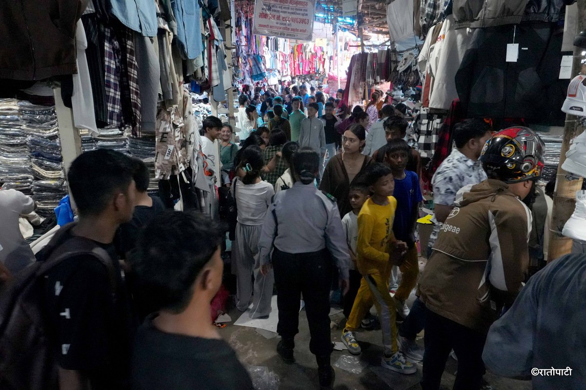 09-Bhrikuti Mandav_Khulla Bazar_DSC02773
