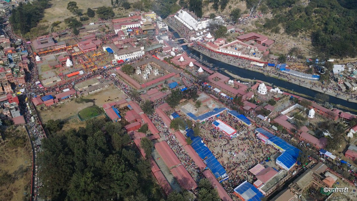 09-Dron_pashupati_Mahashivaratri_Nepal Photo Library9