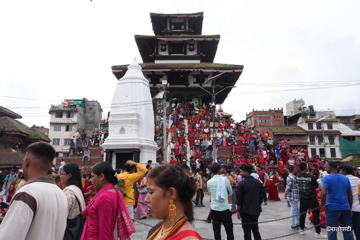 09-Teej_Basantapur_ (8)