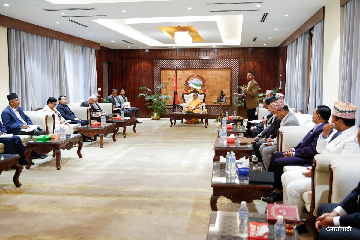 1-PM Meeting With Political Parties_ (6)