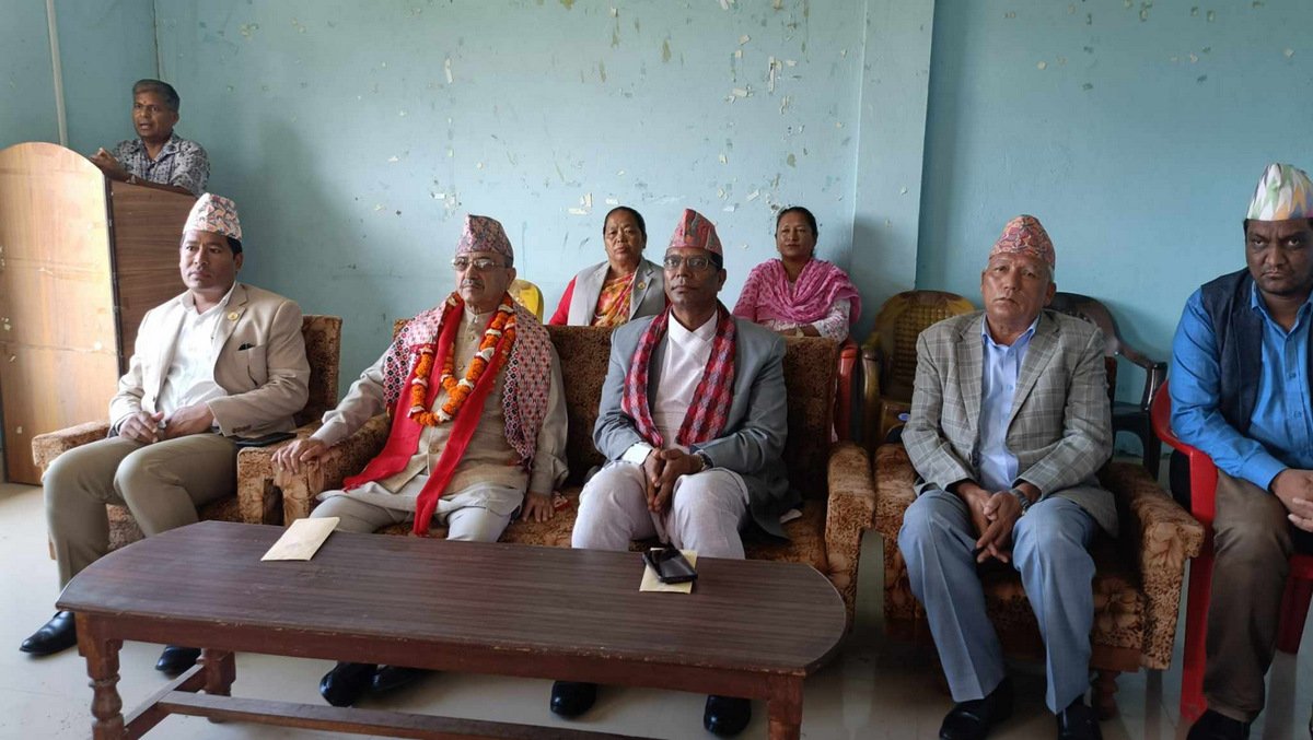   राजनीतिक स्थिरता भएपनि सेवा प्रवाह प्रभावकारी नभएको गुनासो छ : उपसभापति खड्का