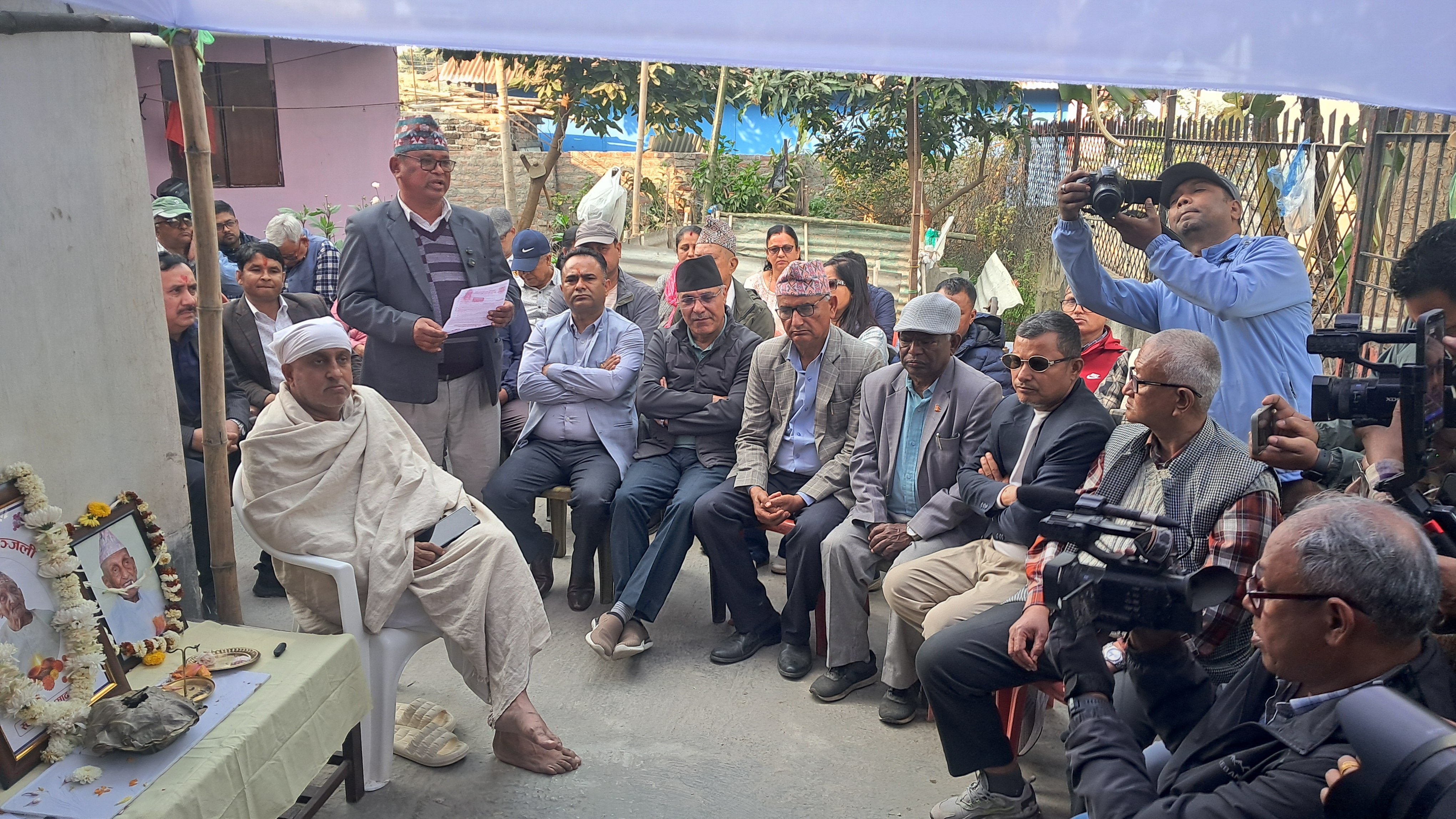  एमाले उम्मेदवार विनोद ढकालद्वारा मोरङ-६ को विकासका लागि ३० बुँदे प्रतिबद्धता पत्र सार्वजनिक