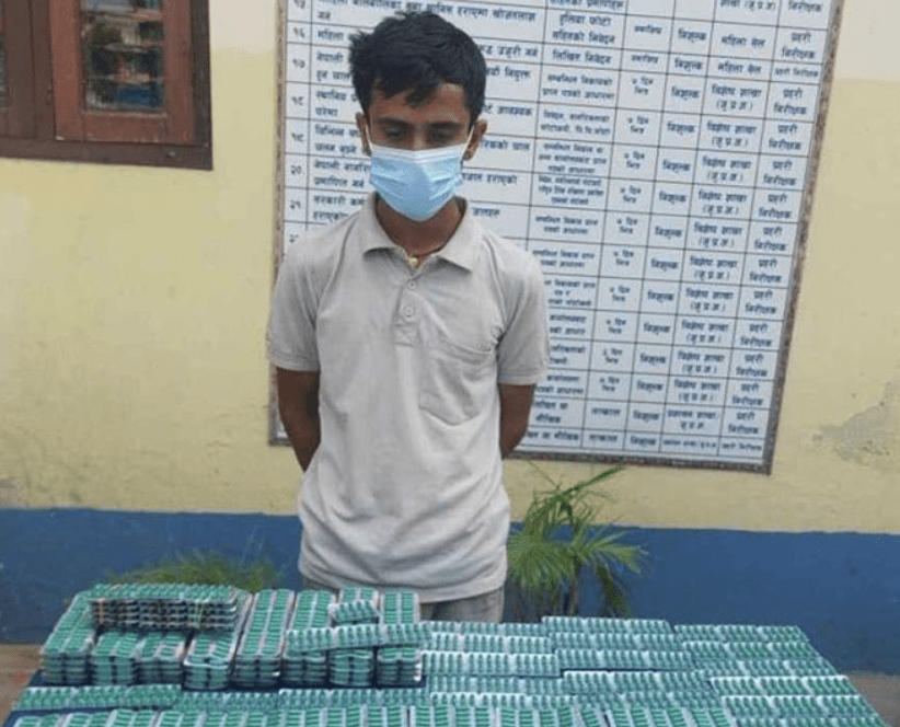 मेडिकलबाट ठुलो परिमाणमा लागुऔषध बरामद, सञ्चालक पक्राउ
