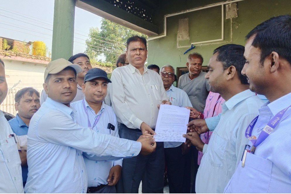   तलब भत्ताको माग गर्दै फतुवा विजयपुरका शिक्षकहरू आन्दोलित