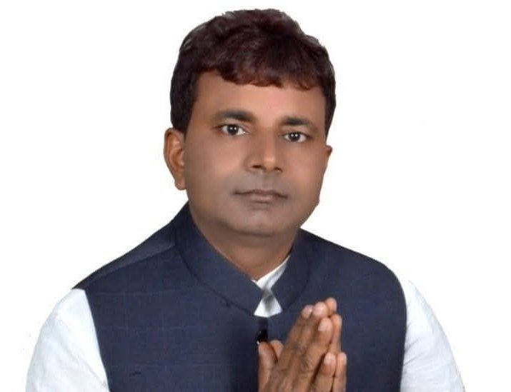   माओवादी केन्द्र रौतहटका इन्चार्ज अशोक जयसवालले छाडे पार्टी