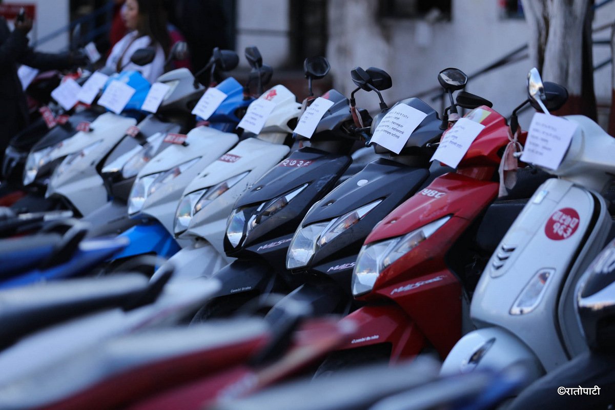 11-Bike handover _Traffic_ Nepal Photo Library11
