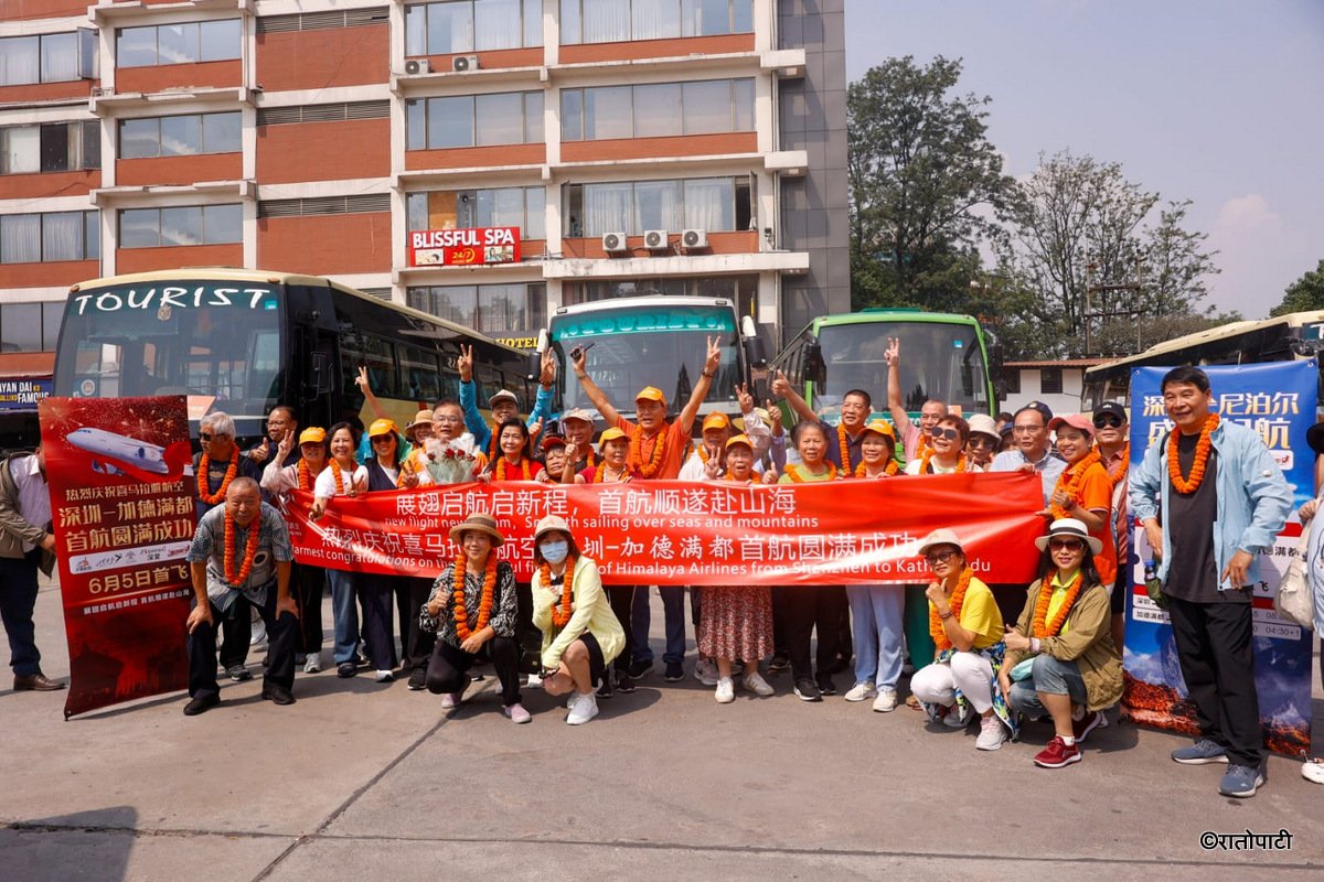 11-Chinese tourist in Nepal _NPL (11)