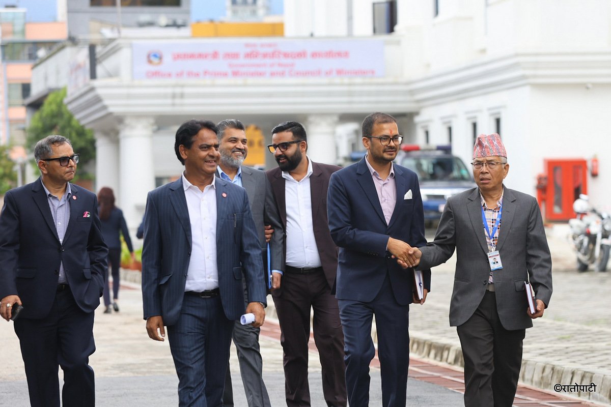 11-Discussions with Prime Minister and stakeholders in the capital market-Nepal photo library-11