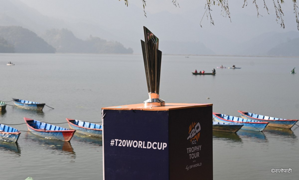 11-ICC trophy at Pokhara_Nepal Photo Library11