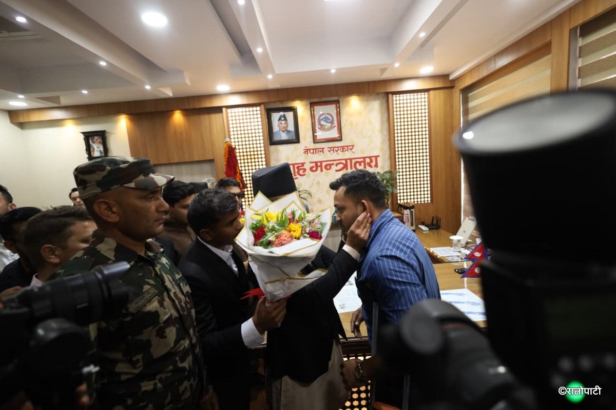 12-Sudhan Gurung Grihamantri_NPL (12)