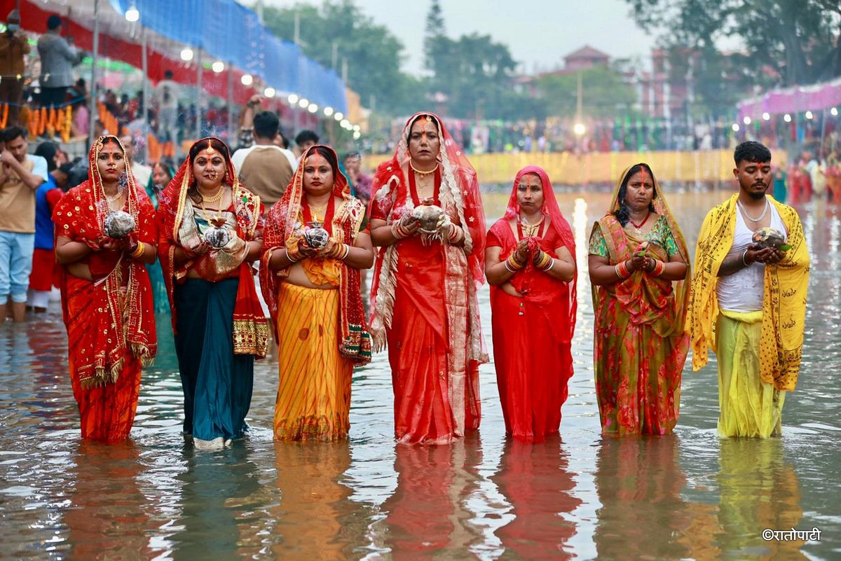 13-Chhath at Gaurighat_Nepal Photo Library (13)